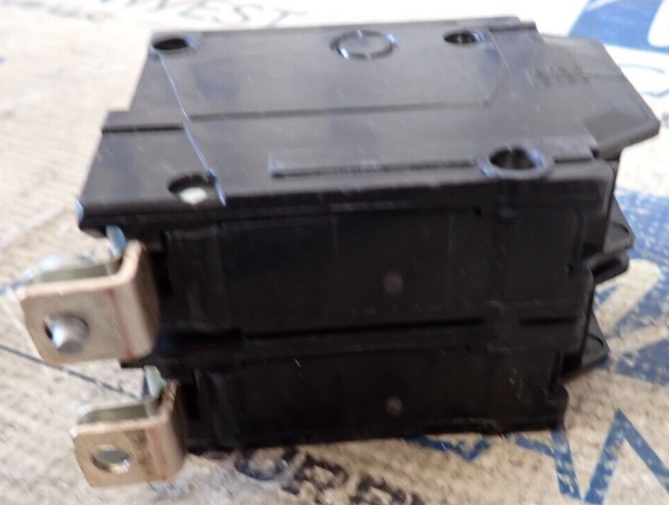 GE THQB2130 30 Amp 120/240 VAC 2 Pole Type THQB Bolt-On Circuit Breaker – TESTED