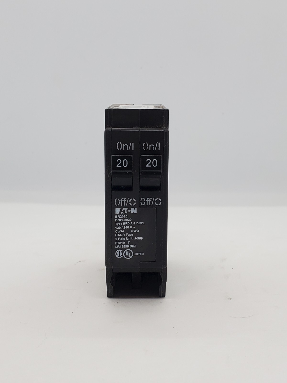 Eaton – BR2020, 1 Pole, 20A, 120V, Tandem Breaker / Twin, No Rejection Clip