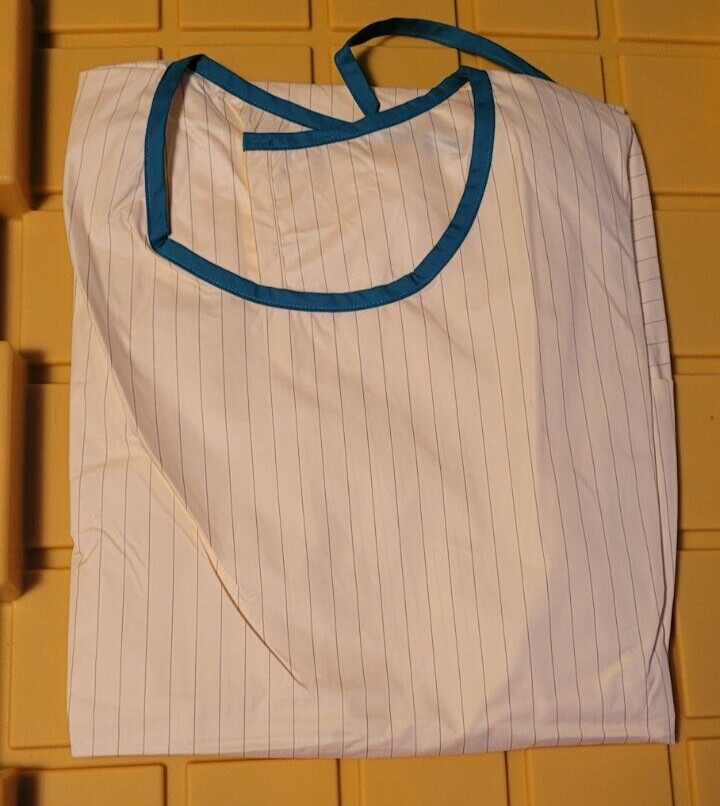 New Folded Surgical Gown Light Yellow Dark Pinstripe Healthcare Nonporous Fecal