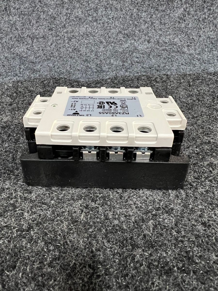 CARLO GAVAZZI RZ3A60A55 Solid State Relay 55A 600VAC