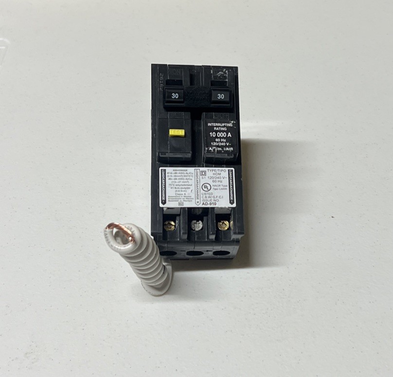 SQUARE D HOMELINE HOM230GFI HOM230GFIC 2-POLE 30A GFCI BREAKER NEW