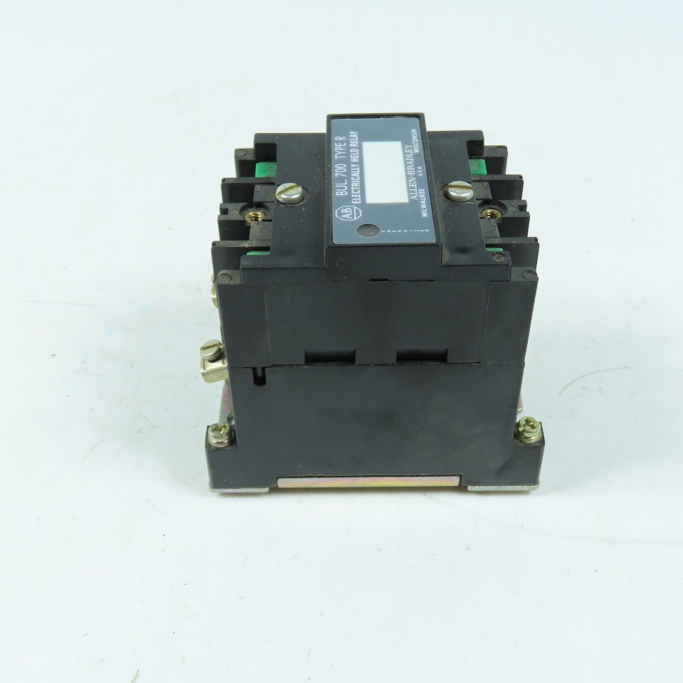 Allen-Bradley 700-R200A1 Bulletin 700 Type R Electrically Held Relay