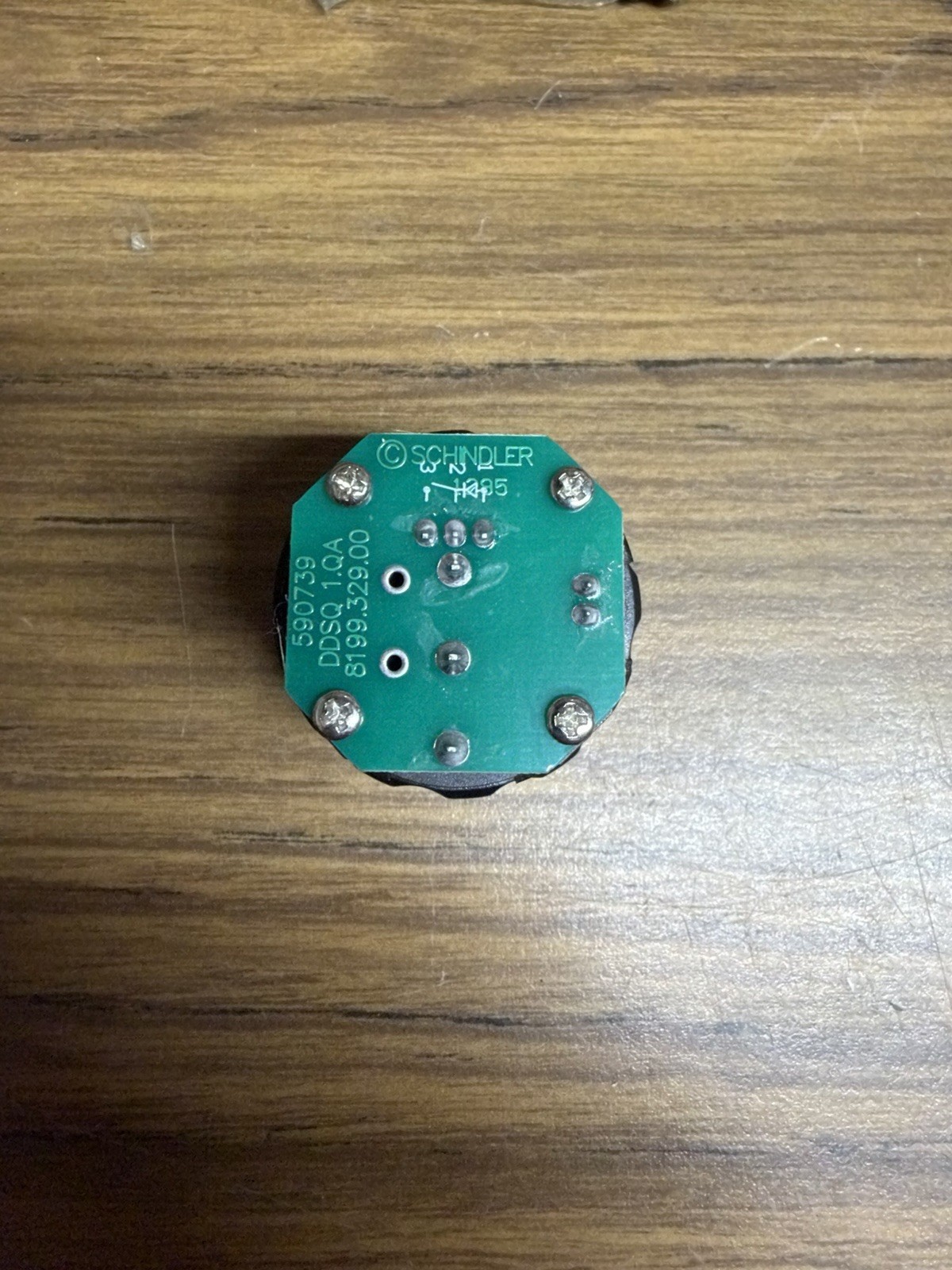 (1) *New* Schindler 590739 D2 Series Elevator Button With Arrow Green LED