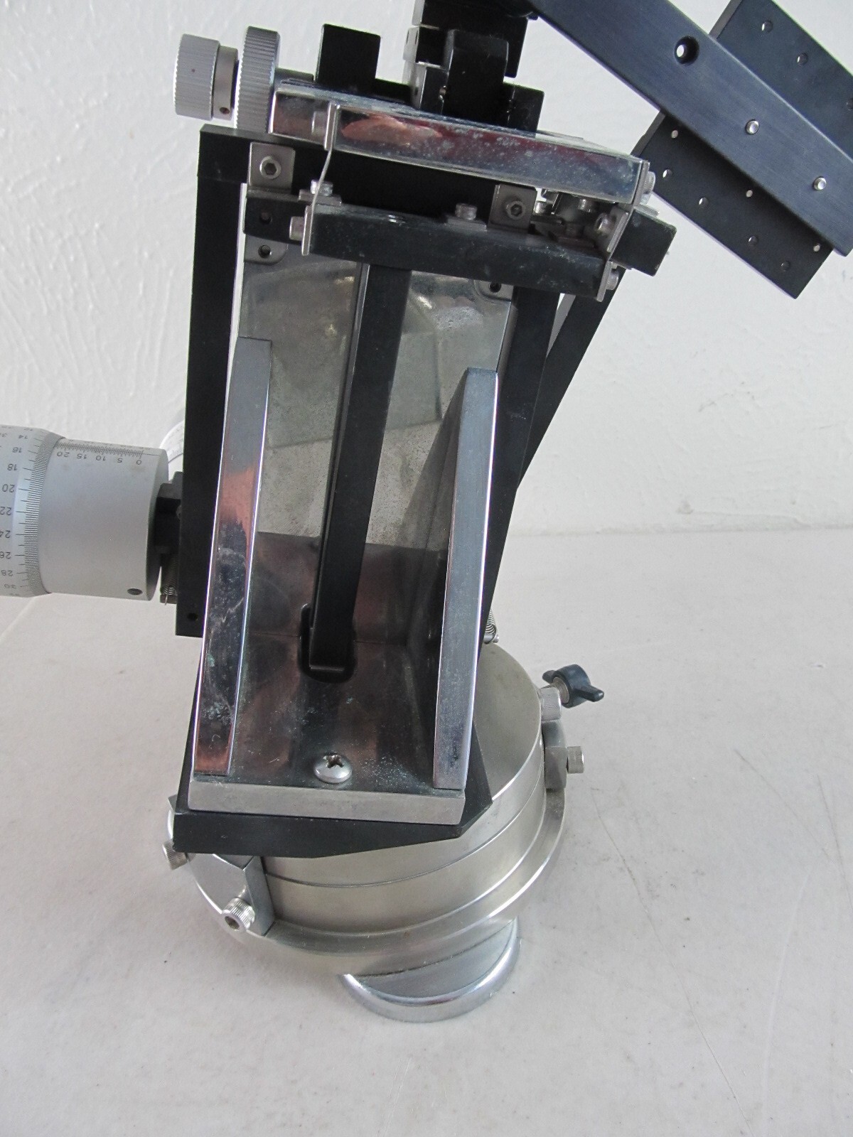 Sutter Instrument MP-85 Micromanipulator w/ Rotating Magnetic Base
