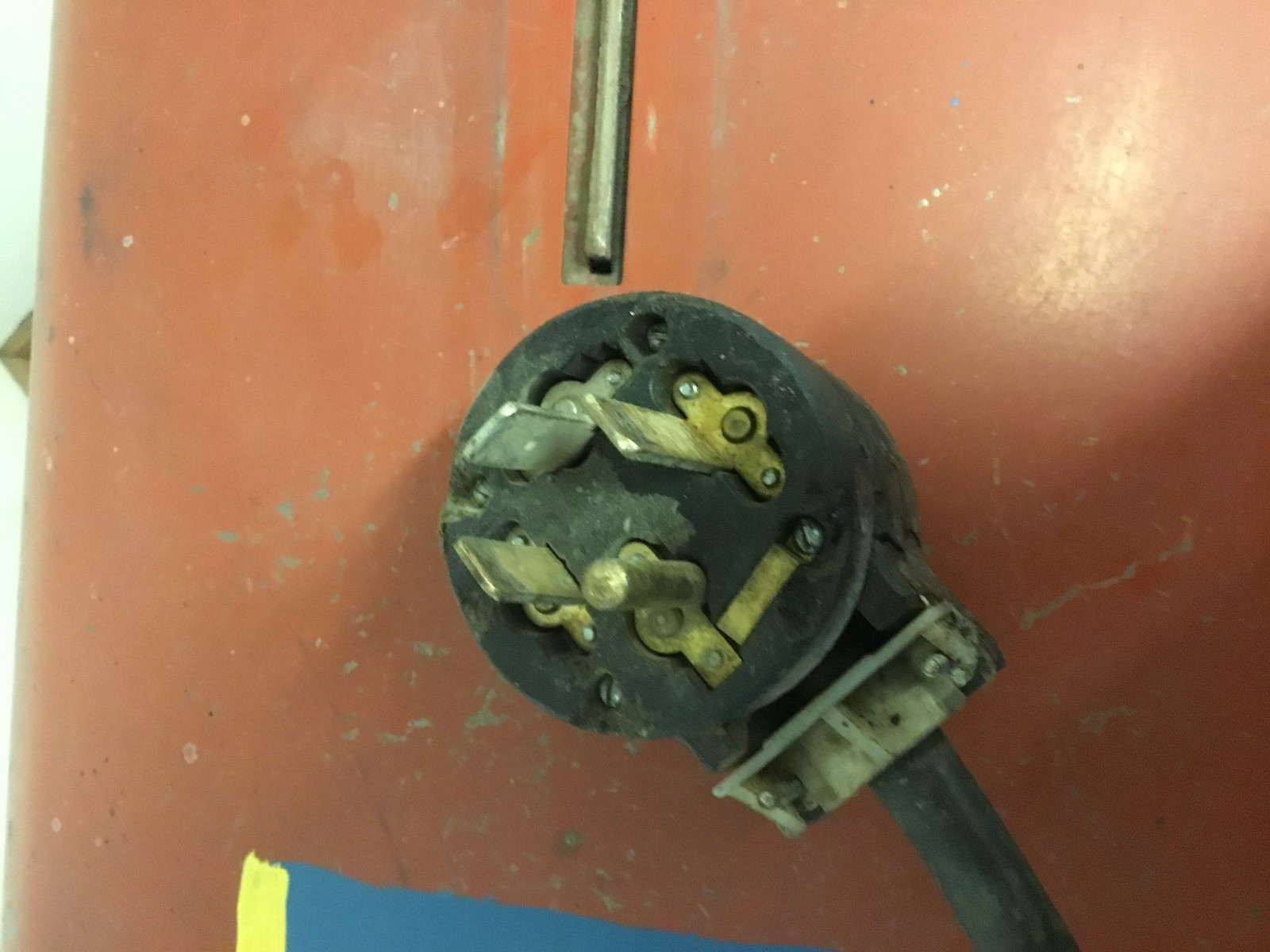 Lincoln Electric 250-250 IDEALARC 250 Arc Welder 230V/460V 30A NEMA 14-60P Plug