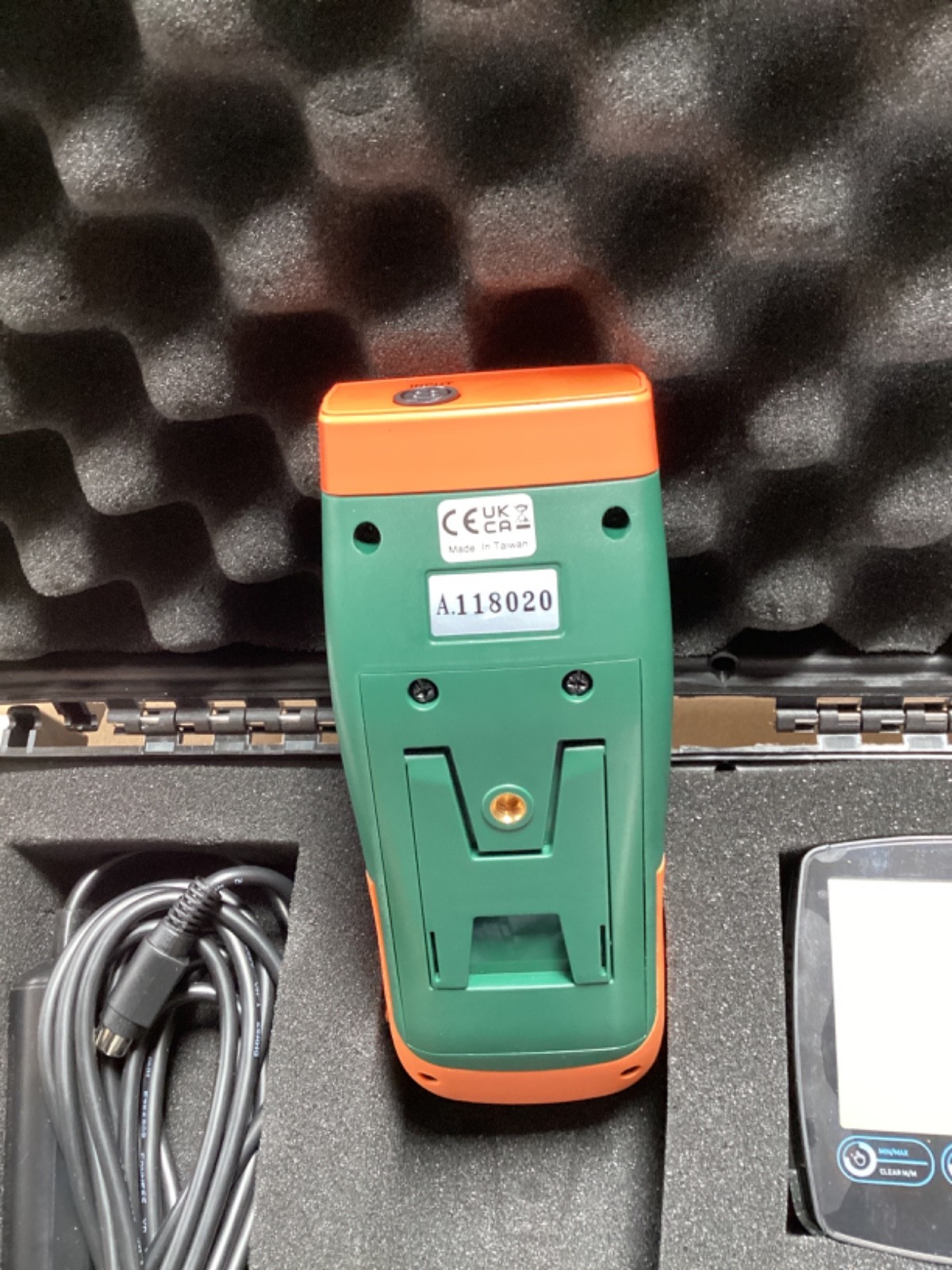 EXTECH Dissolved Oxygen Meter Datalogger SDL150 with case