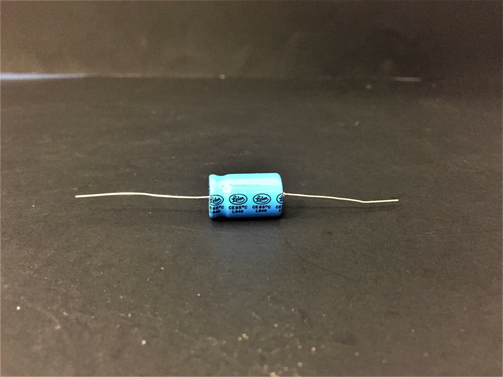 (2x) 330uF 50V 85°C Axial Aluminum Electrolytic Capacitors – FREE SHIPPING