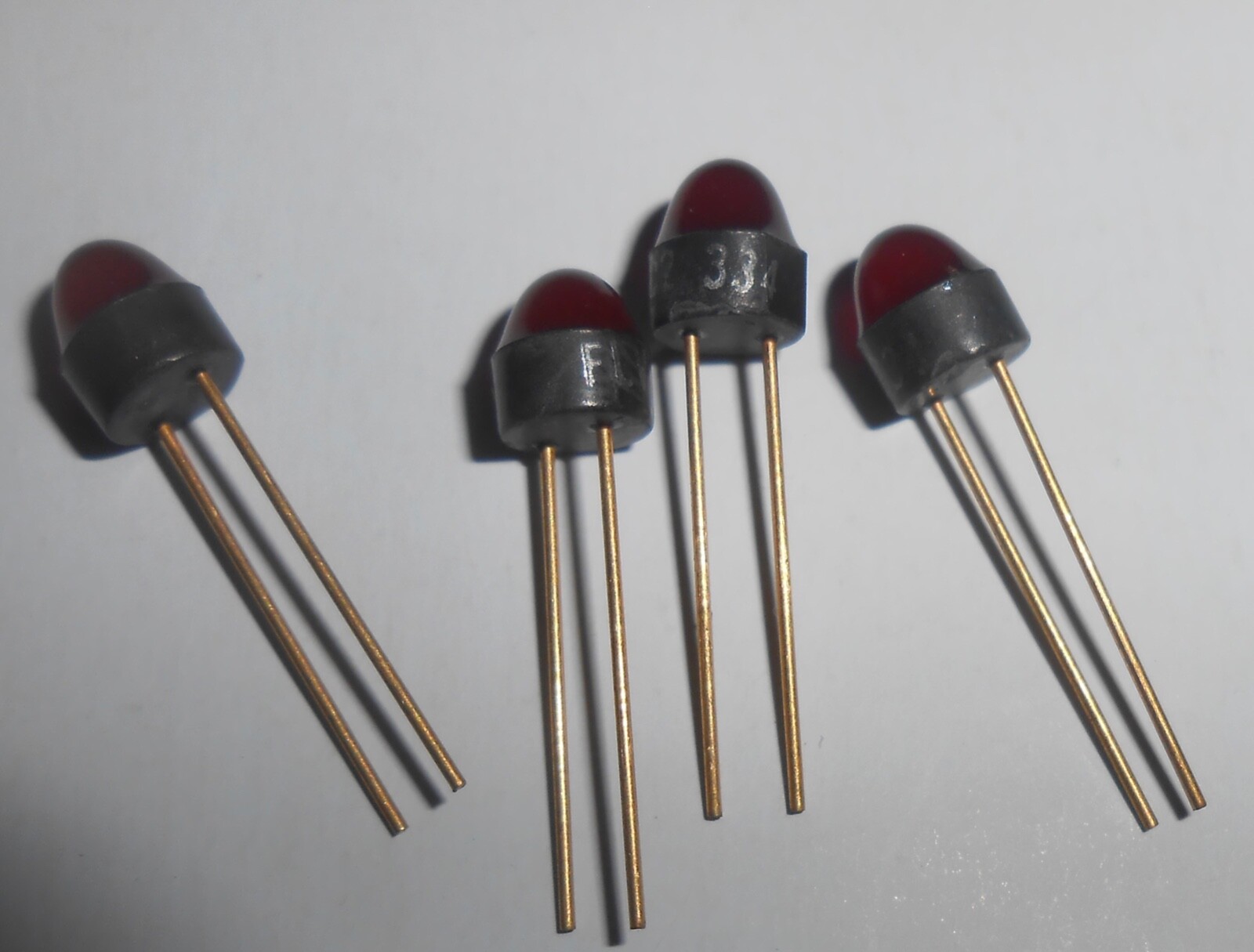 LED, FLV102, FAIRCHILD, Visible Lamp, RED Diffused, 50 mA, 4 Pcs