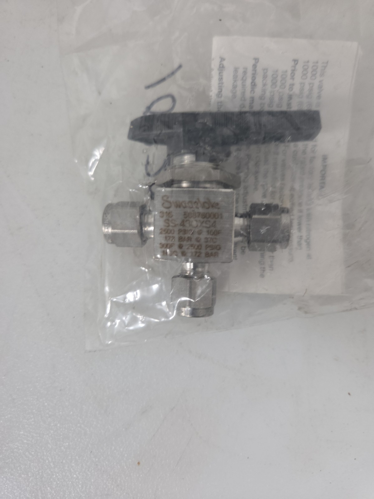 Swagelok SS-43GXS4 1/4” 40 Series Tubing 1 Piece 3-WayBall Valve Stainless Steel