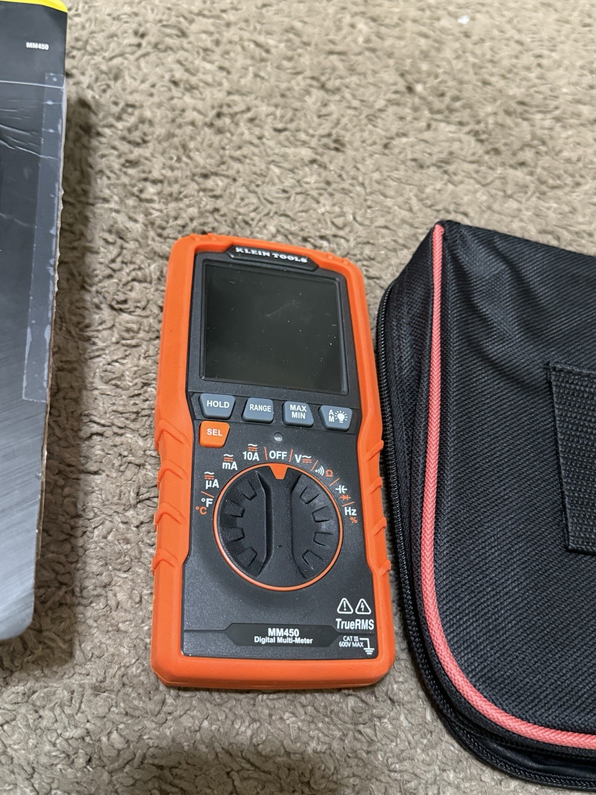 Klein Tools MM450 Slim Digital Multimeter W/ case and leads