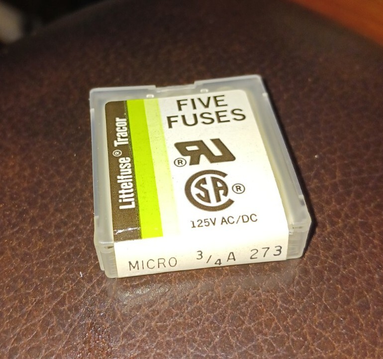 Lot of 1 Box Littlefuse Micro 3/4A (0.750) 273 series 125V – 5pcs SHIPs FREE