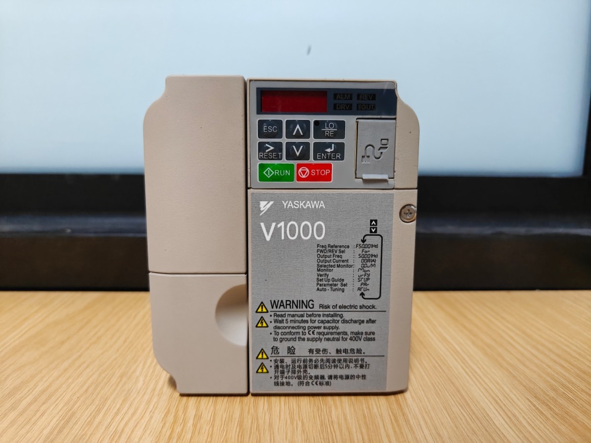 New Yaskawa CIMR-VU4A0004BAA Variable Frequency Drive
