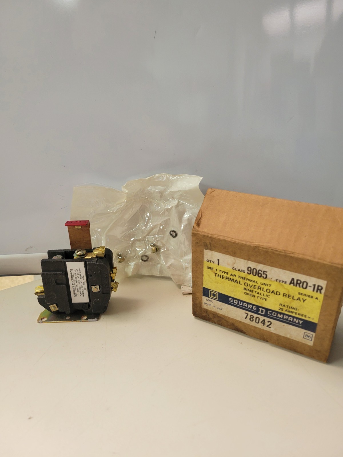 Square D Company ARO-1R Thermal Overload Relay 600V AC or DC