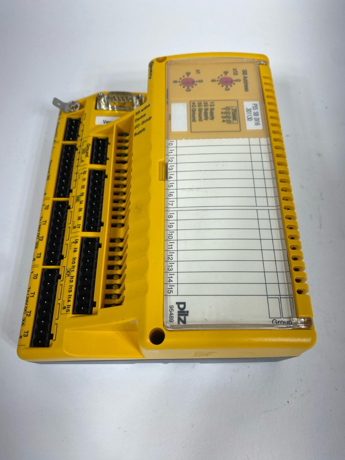 Pilz PSS SB DI16 – 301130 Digital Input Module Unit 2.2 Watt 24 Volt DC 2 Amps