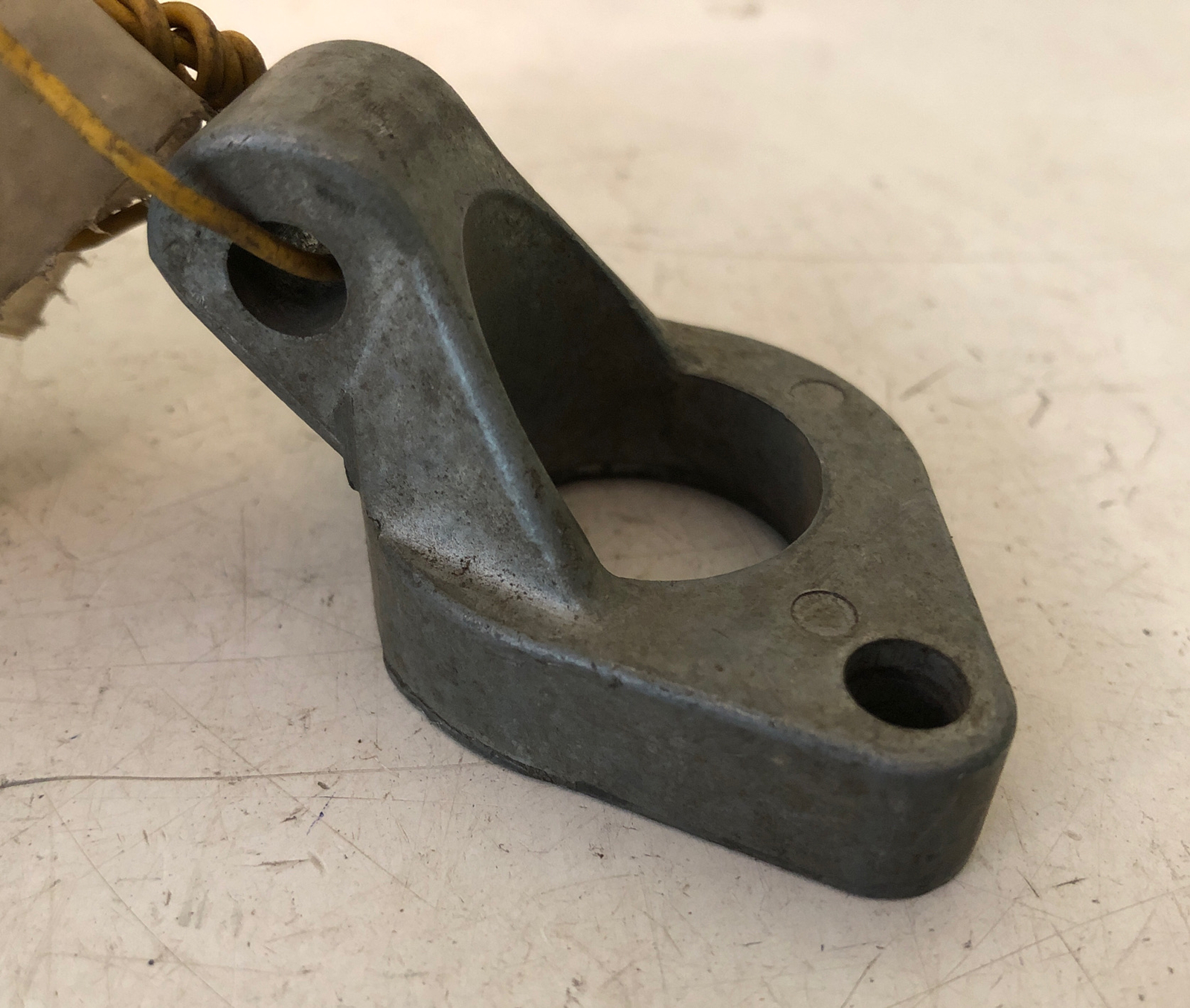 GENUINE JOHN DEERE BRACKET T26103 NEW OEM