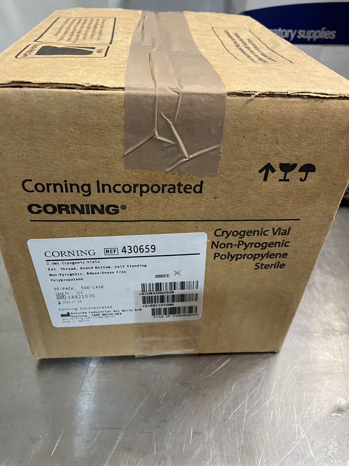 Corning 430659 2mL External Threaded Polypropylene Cryogenic Vial Round Bottom