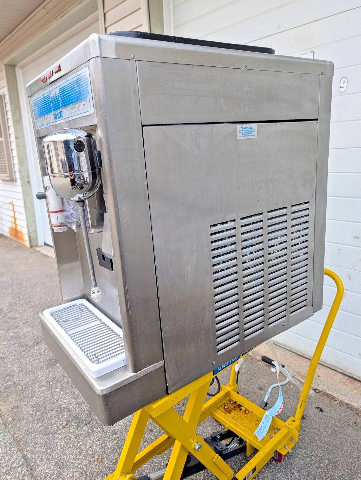 TAYLOR 340-27 FROZEN DRINK MARGARITA MACHINE 208V Countertop REFURBISHED