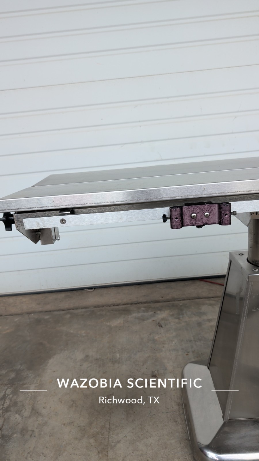 SHOR-LINE V-TOP HEATED ADJUSTABLE SURGERY TABLE