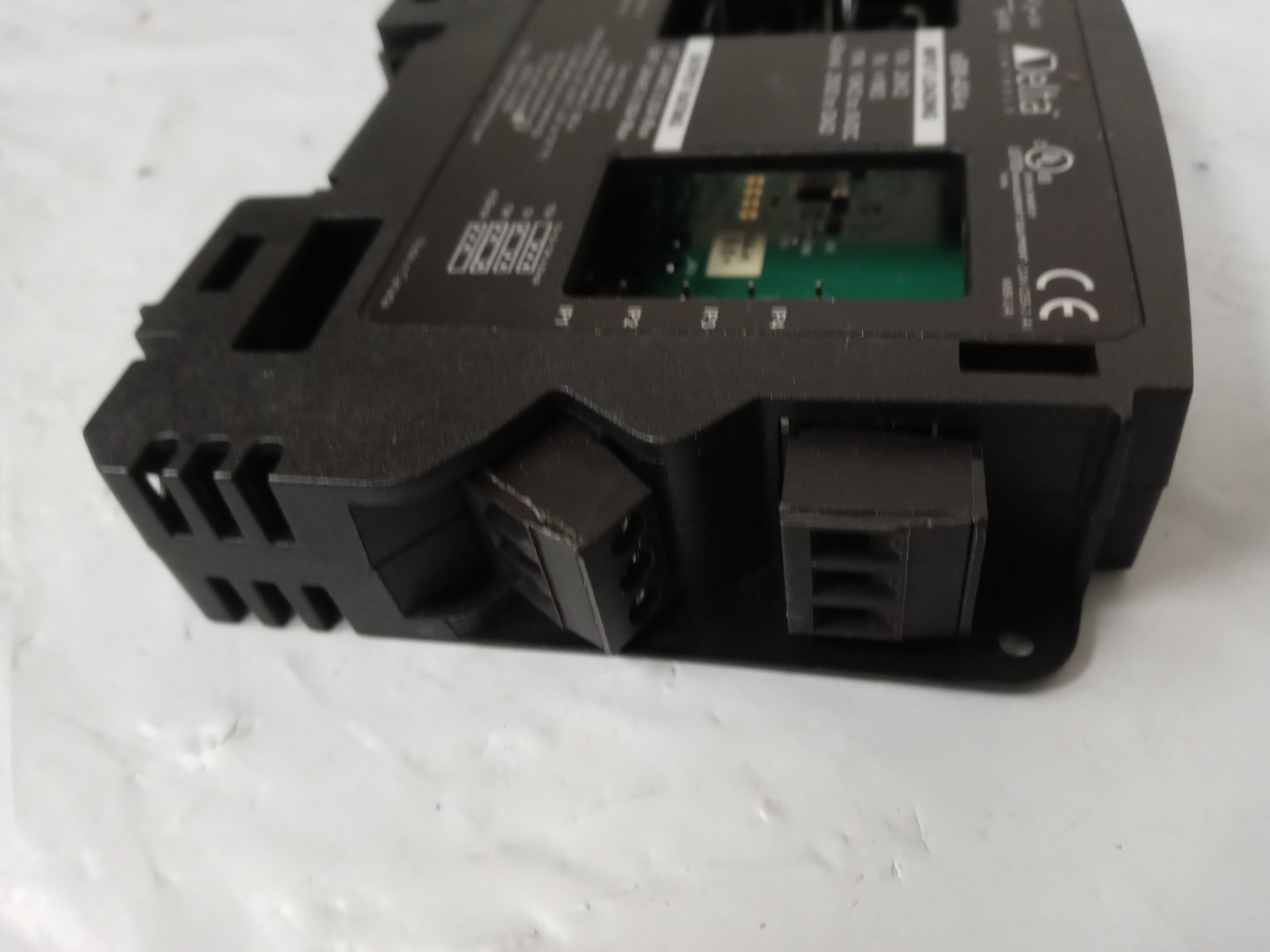 Delta Controls eBM-404-x enteliBUS I/O Module Universal TRIAC