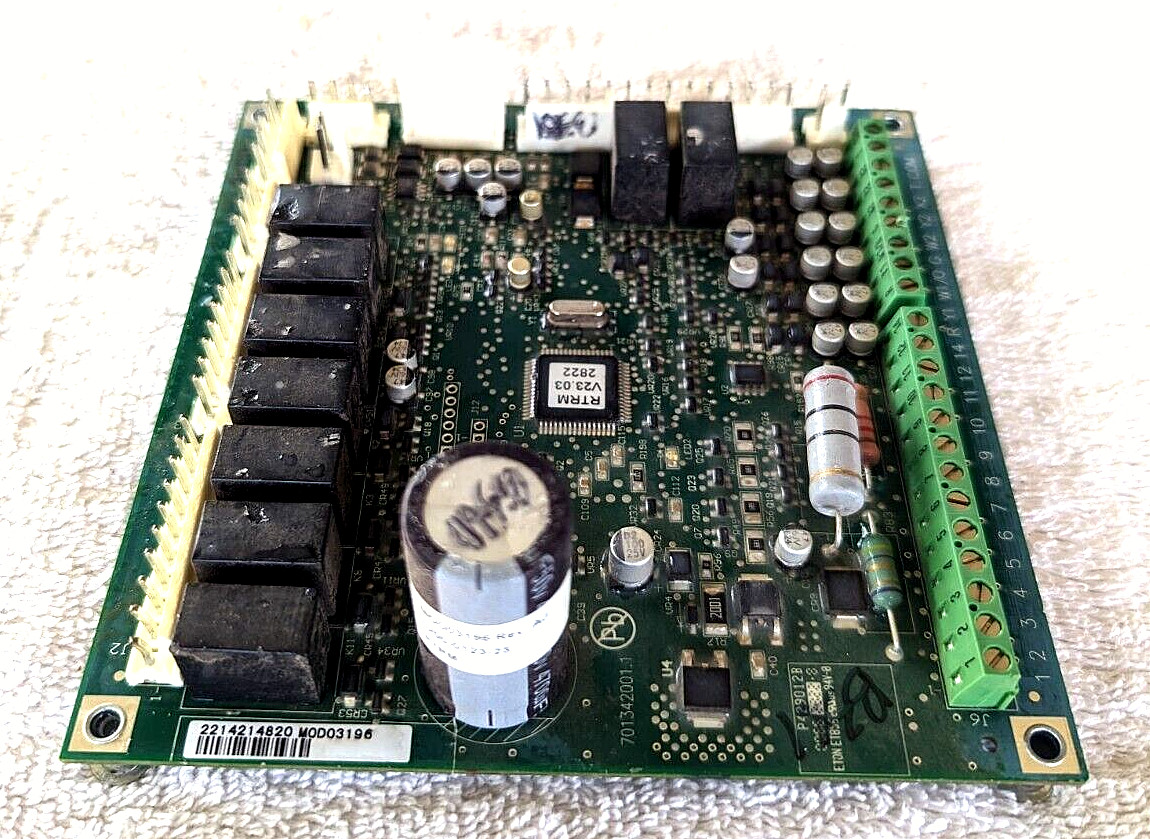 TRANE 6400235203 REV J 6200-0123-23 Control Board RTRM V23.03 MOD03196 FREE SHIP