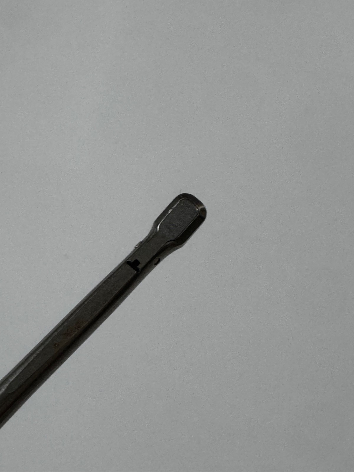 Stryker Conquest 2.7mm/15 Degree Big Bite Punch Model 300-027-103