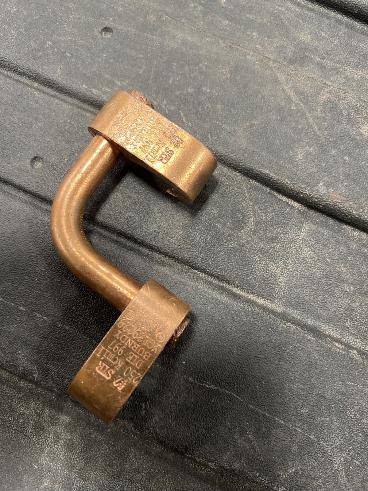 Copper Compression Connector, Ground Rod to Grid, 2 AWG (STR) 250 KCMIL