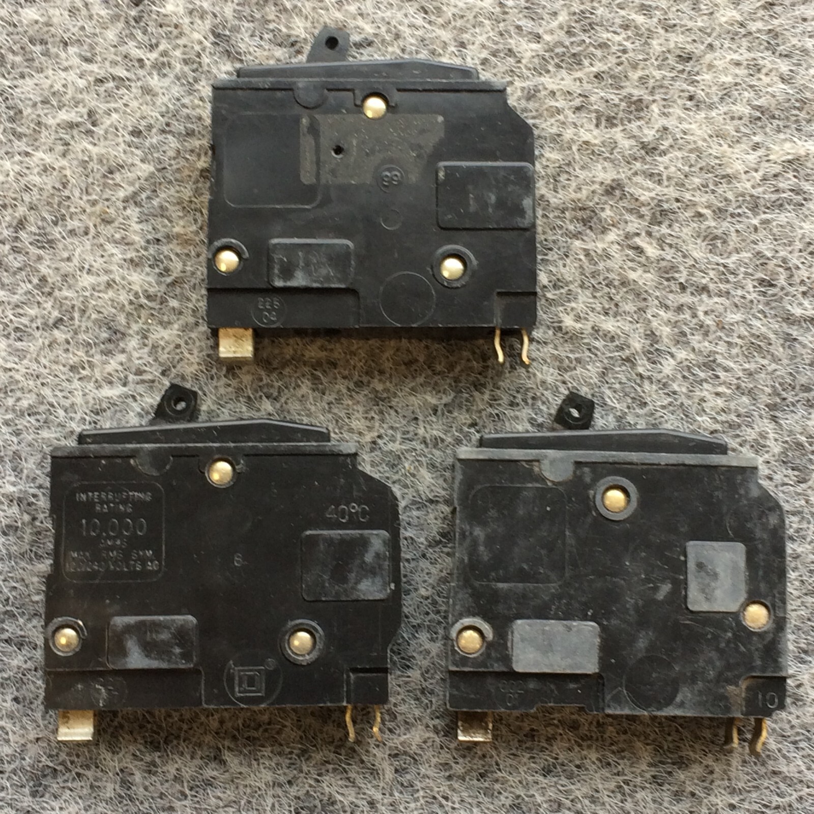 Lot of 3 Square D QO130, QO120 and QO150 Circuit Breakers 1 Year Warranty Yellow