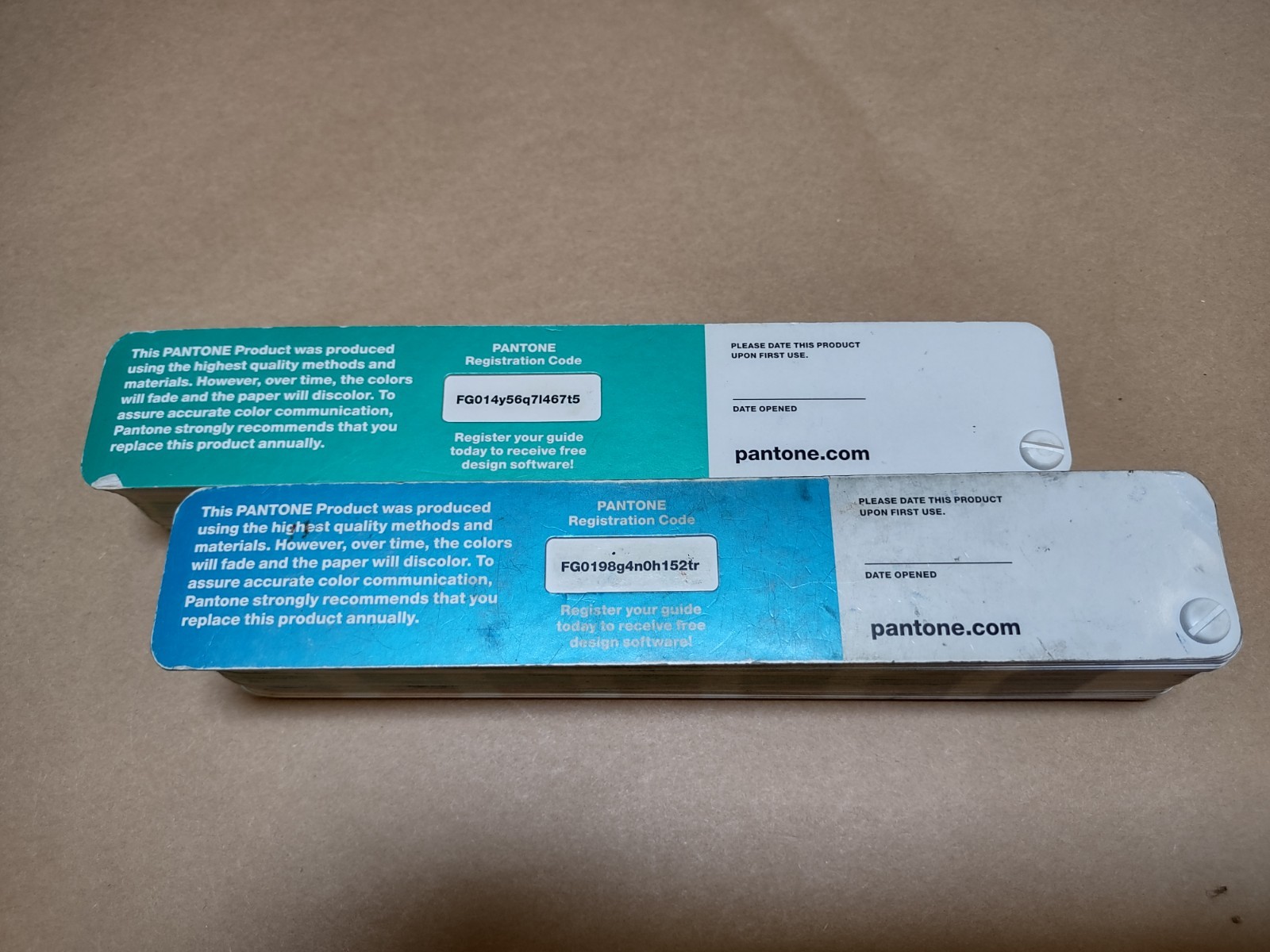 Pantone Formula Guide – solid coated & uncoated – two book set 2013 edition