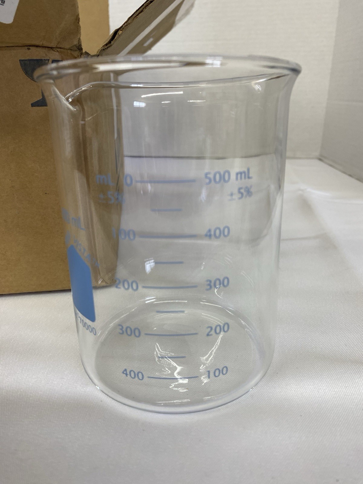 PYREX® VISTA™ Griffin Low Form 600 mL Beaker, Double Scale
