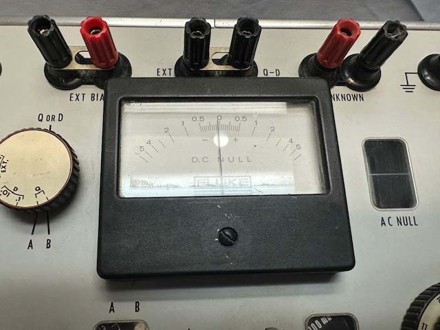 Fluke impedance bridge 710-B