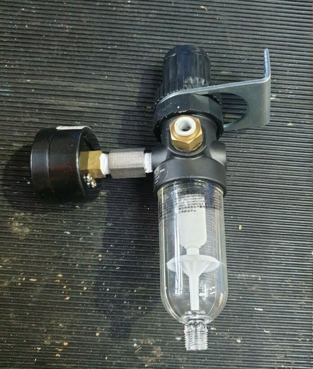 NORGREN B07-201-A1KG REGULATOR W/ GAUGE (U8.3B1) (R2S8.6B1)