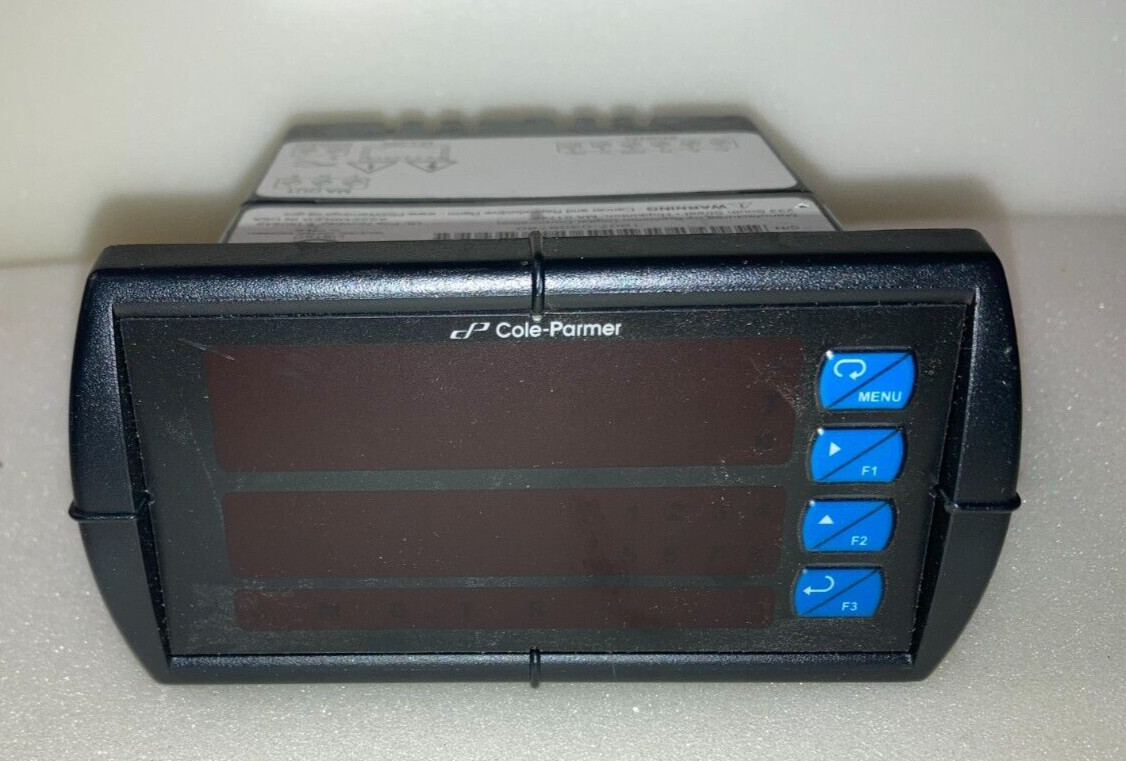 Cole-Parmer Analog Input Rate/Totalizer 4-20mA Output, 12-24VDC, NEMA 4X – Used