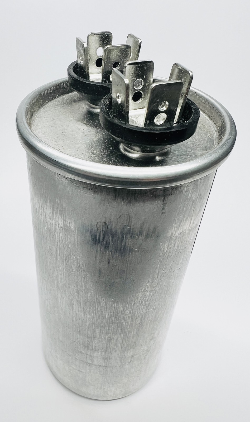 CSC 325P306H44M36A4XTL 30.0 uF 440V 32155391 0520 Run Round Capacitor 50/60HZ