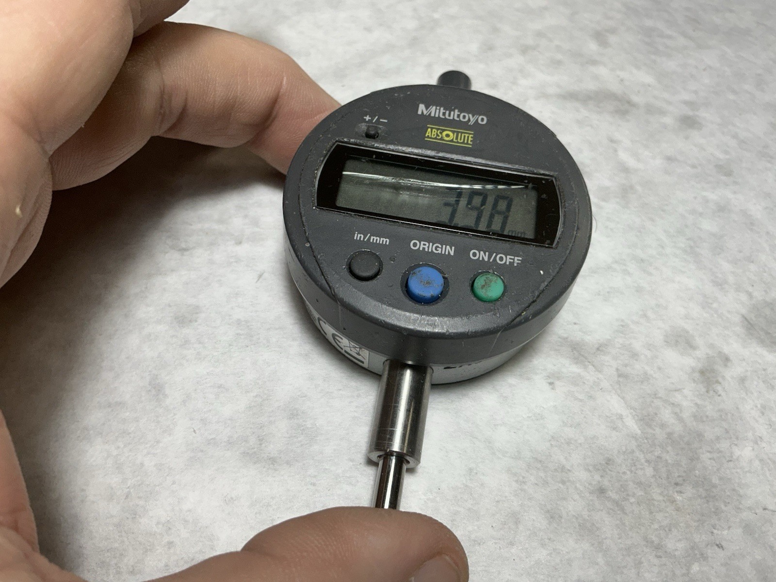Nice Mitutoyo Electronic Indicator Model 543-783B Cracked Screen