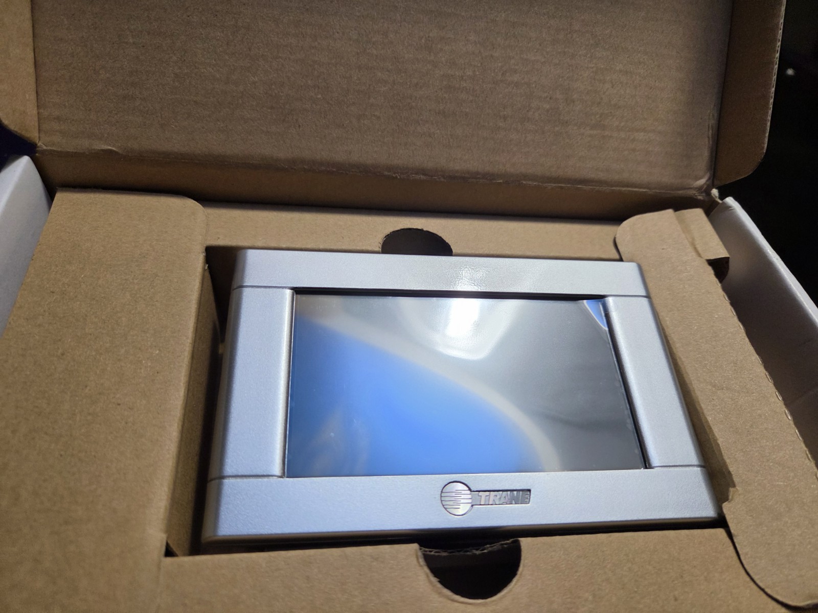 Trane BAYSTAT814A 4.3in Color Touchscreen Wi-Fi Programmable Thermostat