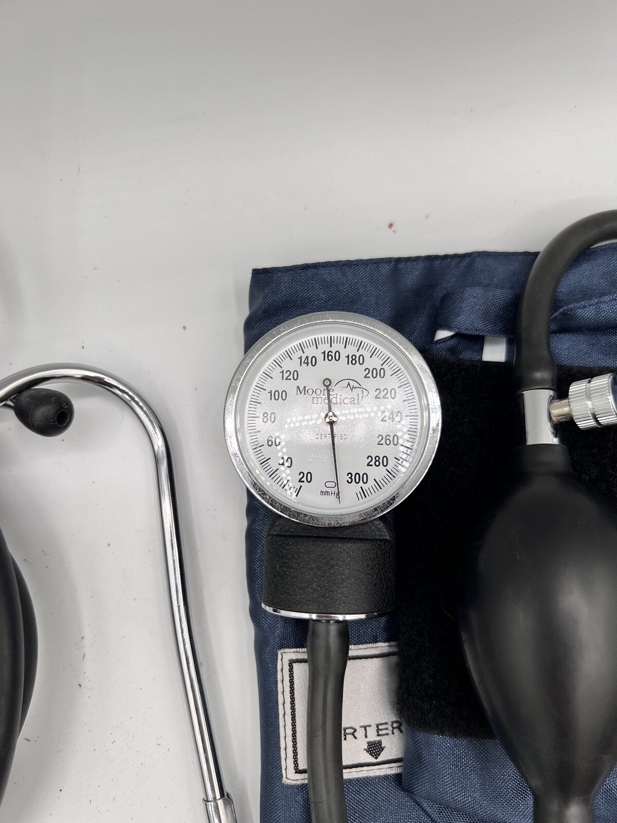 ADC Stethoscope & Moore Medical Blood Pressure Cuff – Adult Size