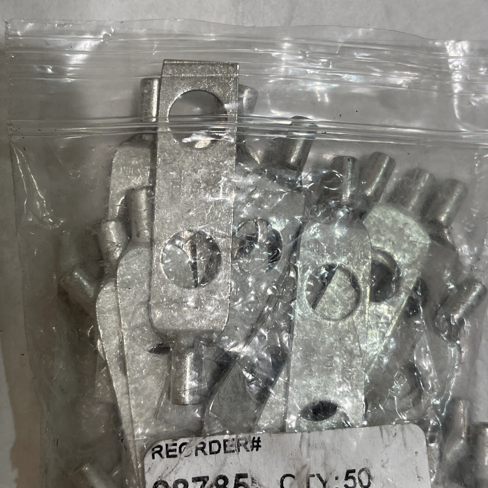 Qty 50 New Burndy 2 Hole Stand Lug 10-14 STR YAV10-2TC38 LOT