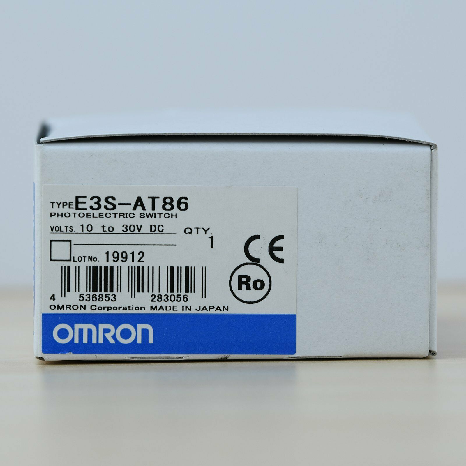 Omron E3S-AT86 Photoelectric Switch New One E3SAT86 Free Shipping #US