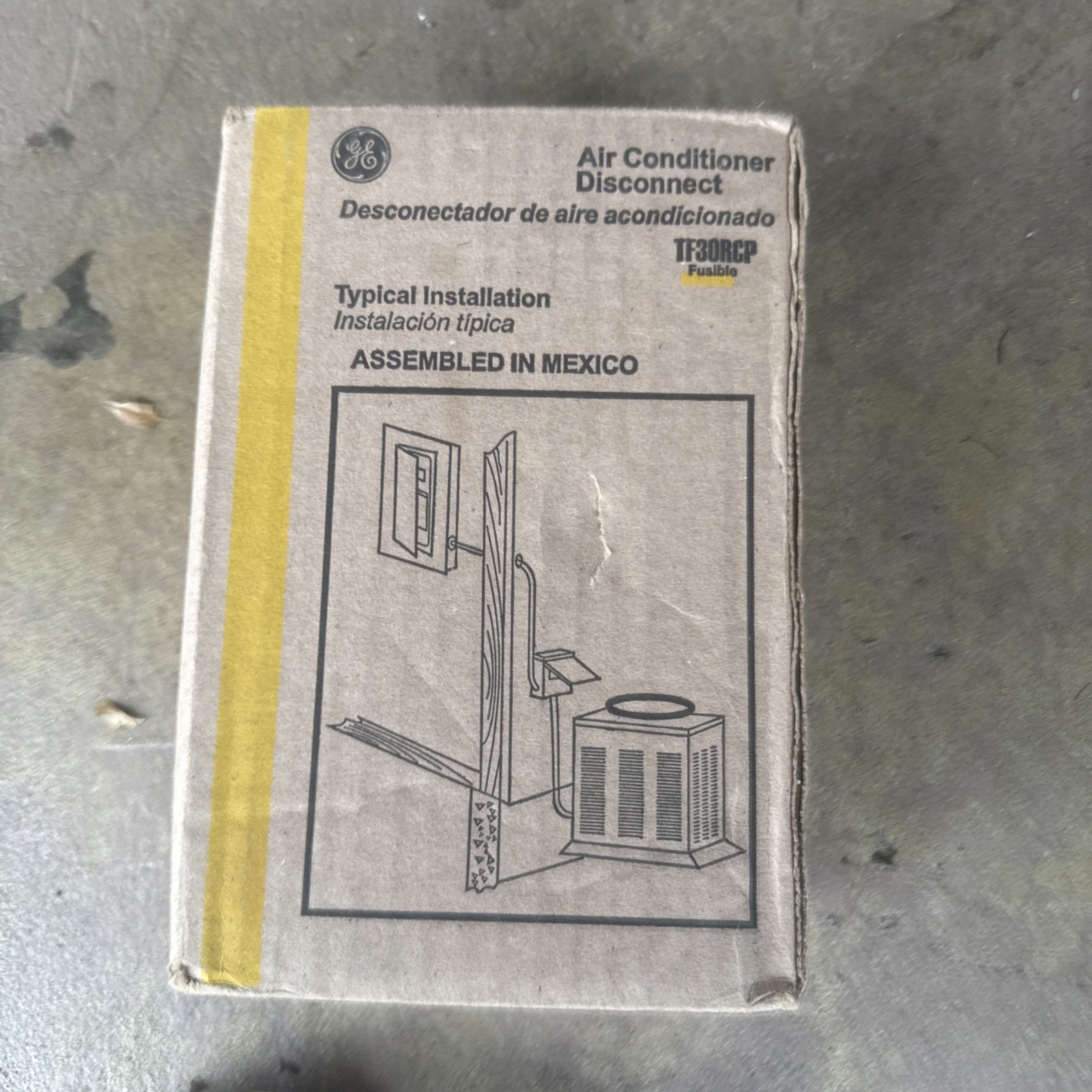 GE TF30RCP Air Conditioner Disconnect [30-Amp 120/240Volt Fused]