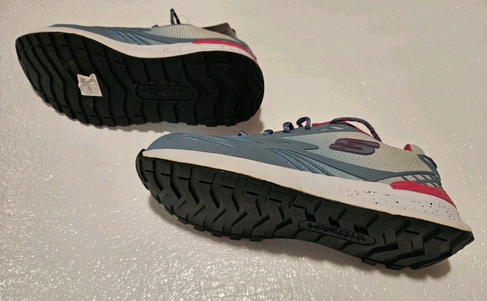 Skechers Work, Women’s US Size 8. Composite Safety Toe, Electrical Hazard