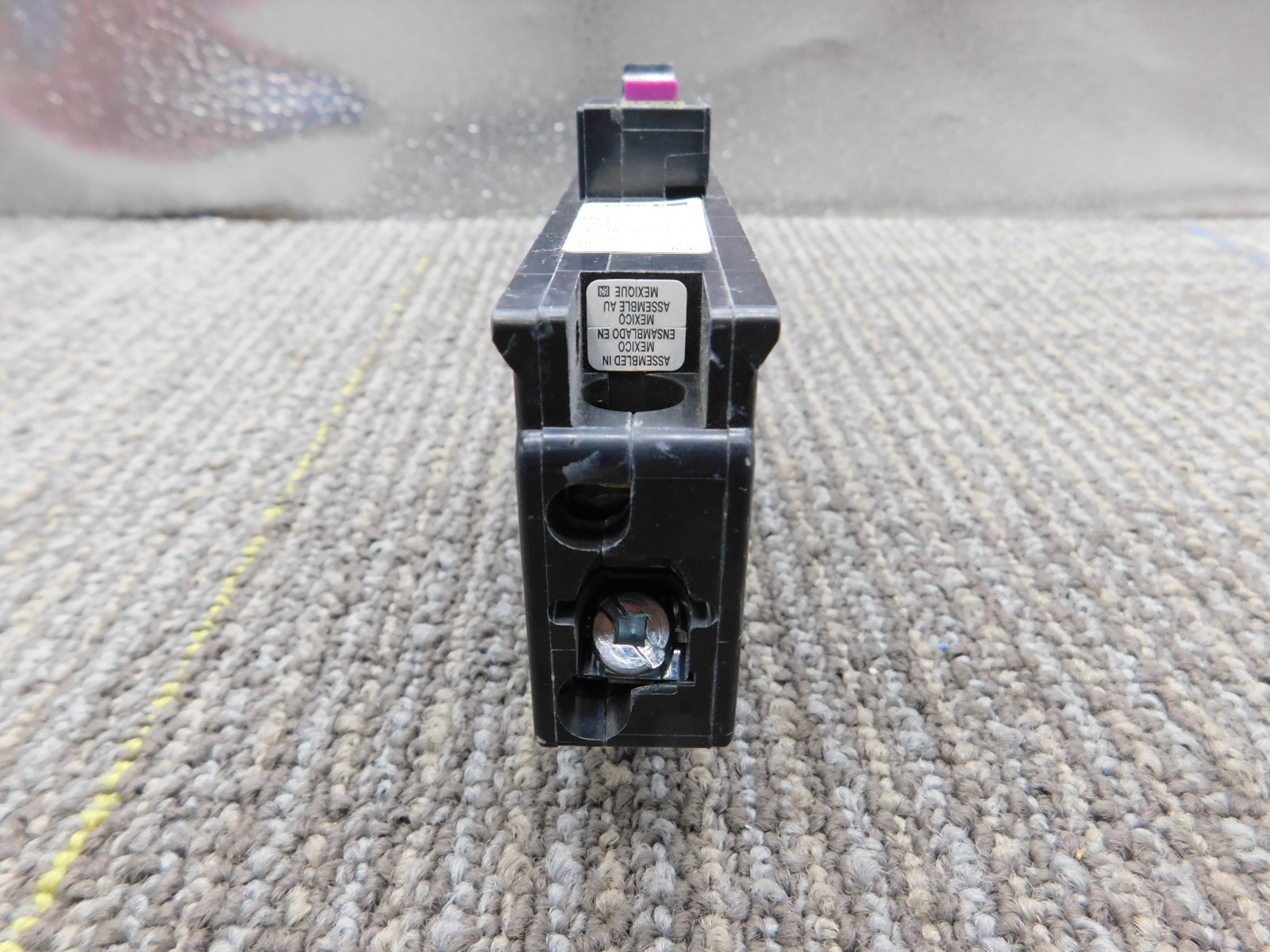 NEW Square D HOM120PDF 120V 20A Single-Pole Circuit Breakers