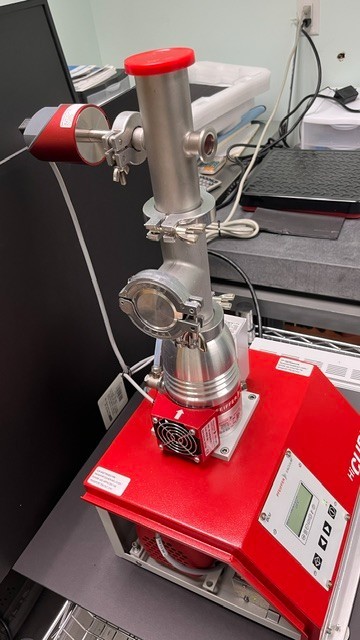 Pfeiffer HiCube 80 Turbomolecular Pump Station / Vacuum Calibration Unit