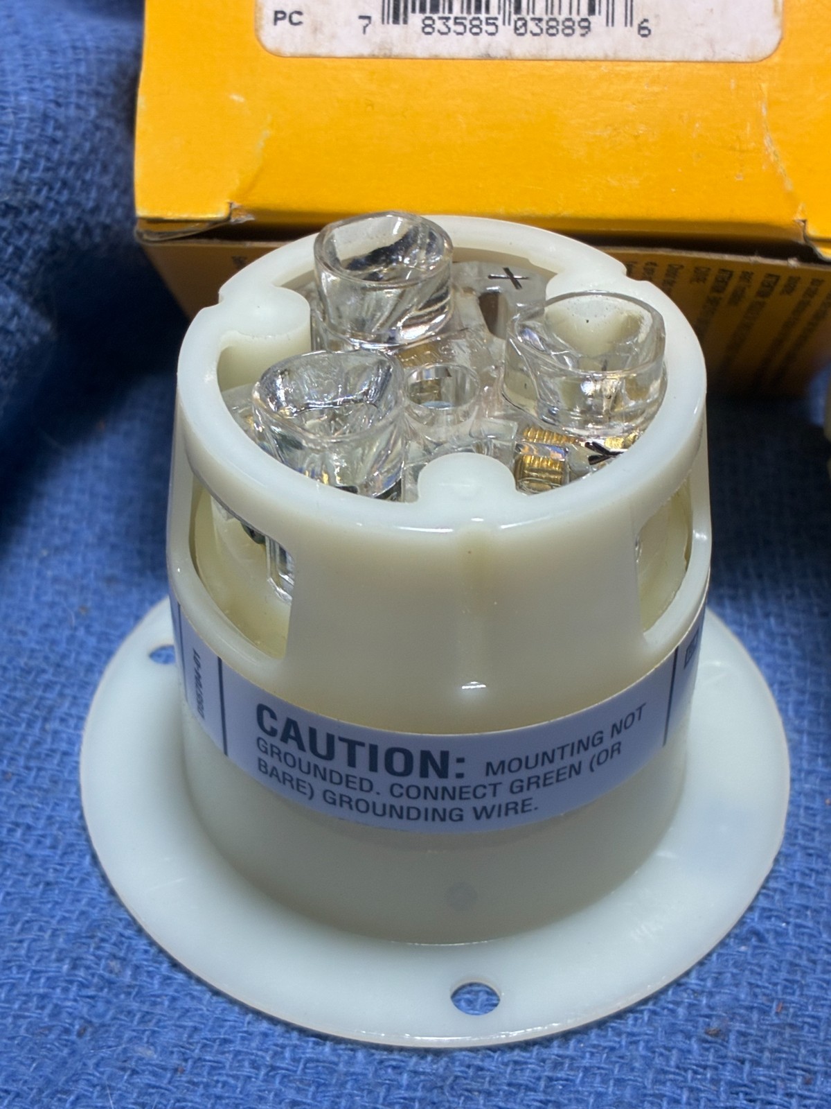 JUST 1 HUBBELL HBL2625 Flanged Locking PLUG Inlets 30A 250V 2 Pole 3 Wire