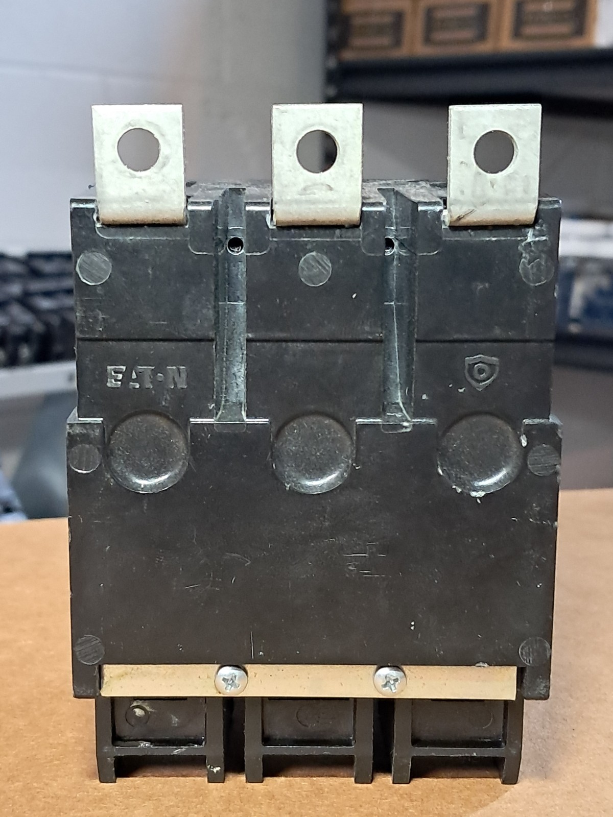 Eaton 20 Amp Bolt-On Circuit Breaker 277/480 VAC 3 Pole GHB3020