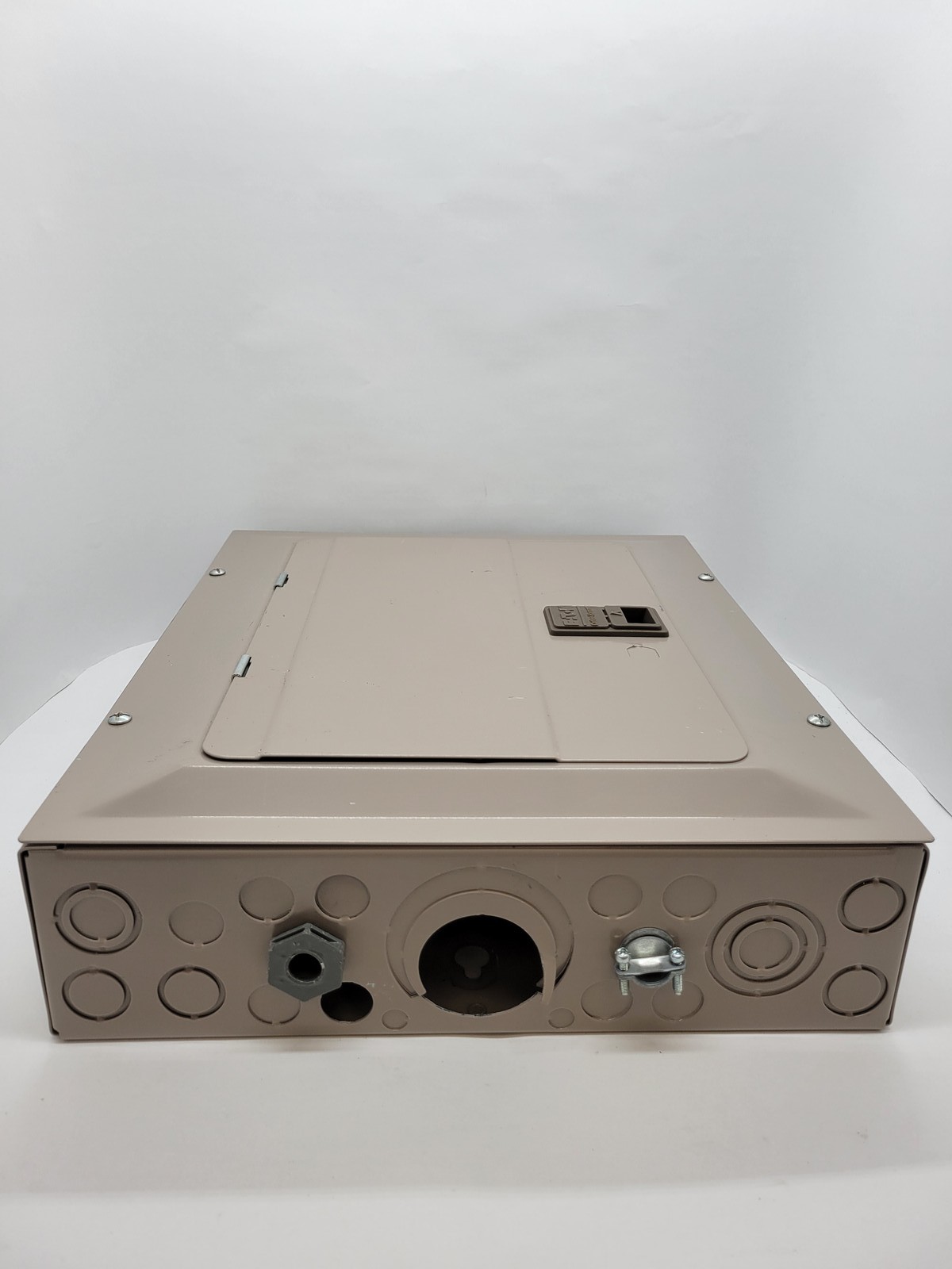 Eaton CH12L125B Main Load Center w Breakers 125A 120/240V 12Cir 1PH 25KA Type 1