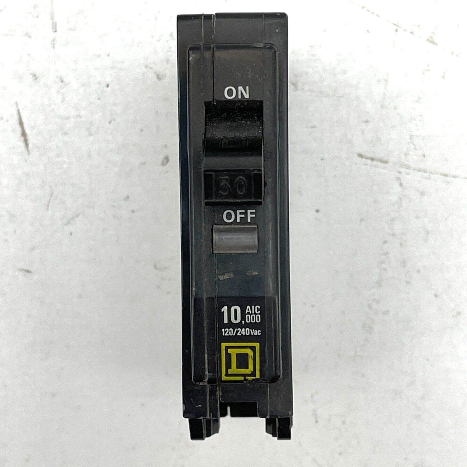 QO130 Square D – 30 Amp Circuit Breaker Plug-In 1 Pole, 120/240 V QO Series