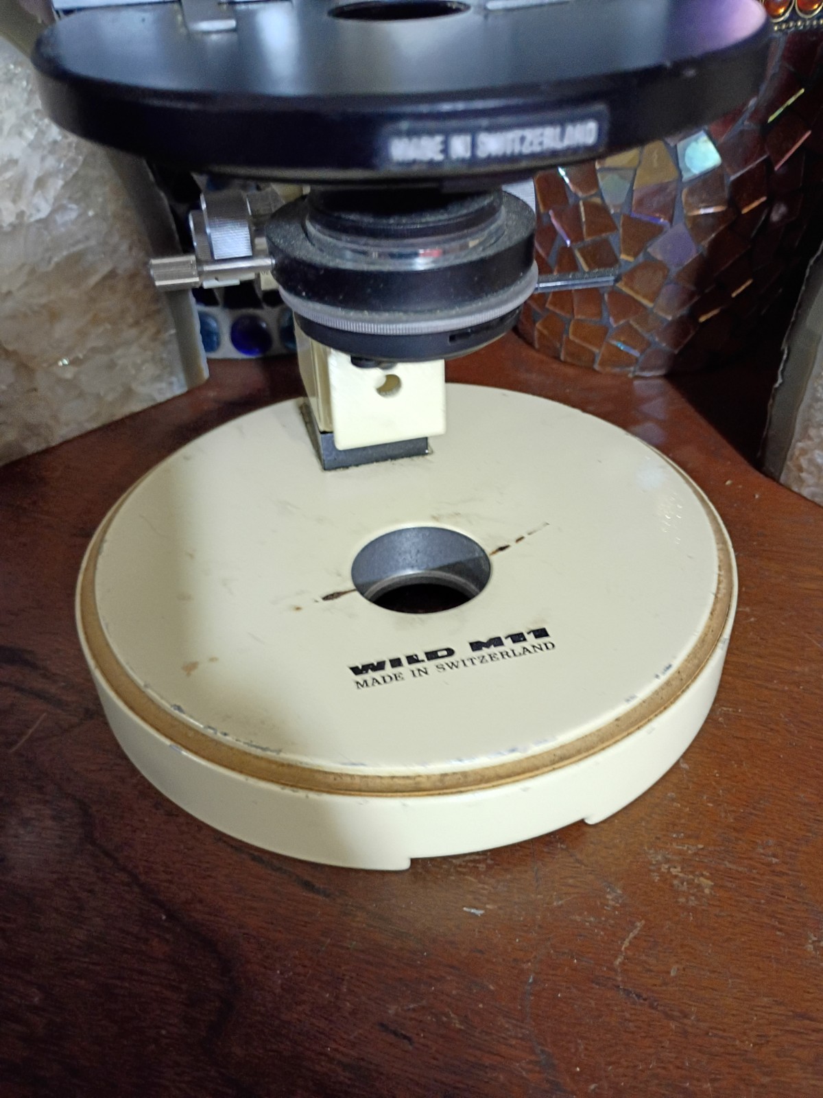 Vintage Wild Heerbrugg M11 Bino Microscope Switzerland Vintage 2 Objectives Nice