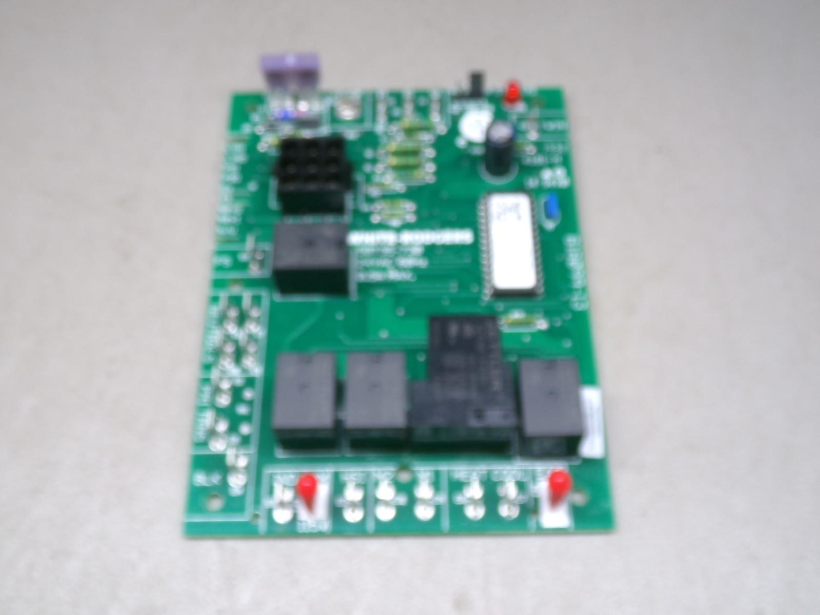 WHITE-RODGERS 50T35-743 FURNACE CONTROL CIRCUIT BOARD B18099-13