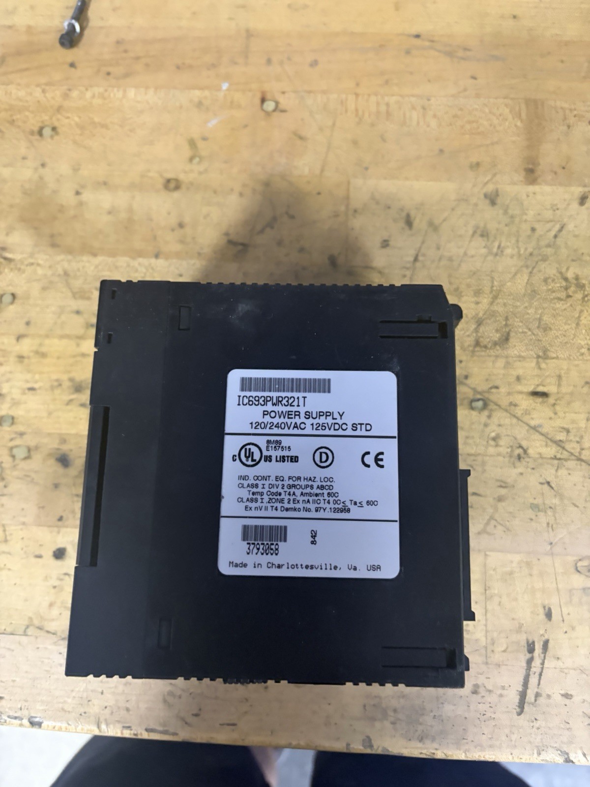 GE Fanuc PLC Power Supply IC693PWR321T 120/240VAC 125VDC USED