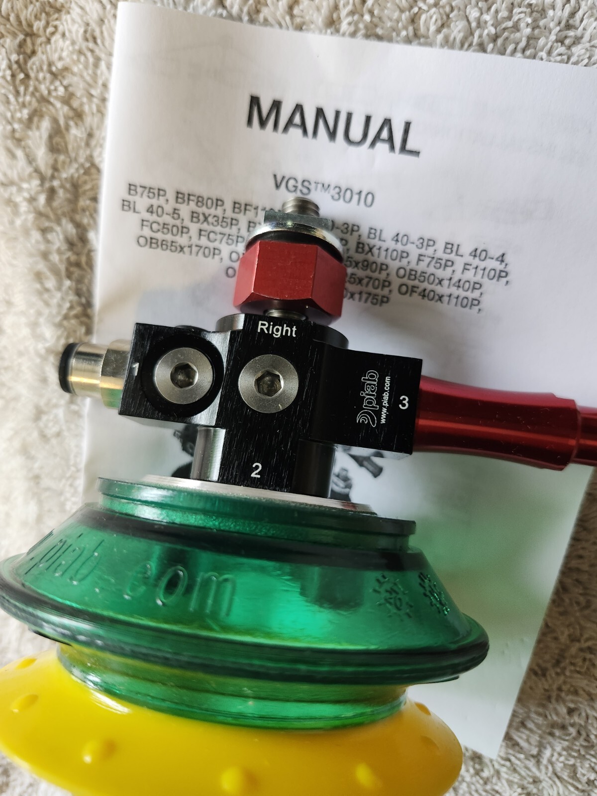 PIAB 9900089 vacuum generator w/ suction cup B75.
